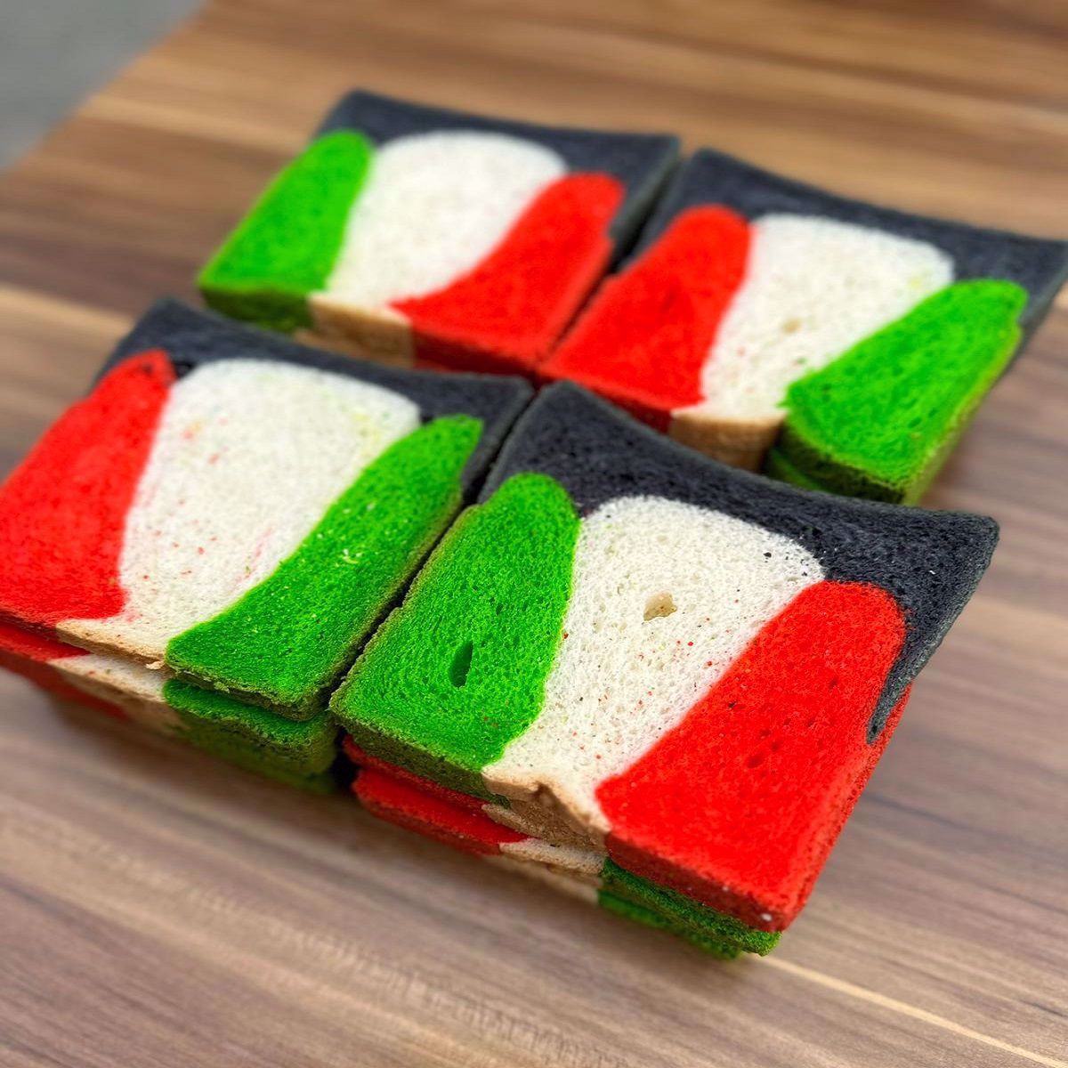 MrBun Bake Delights Online Jumbo Toast Kuwait flag
